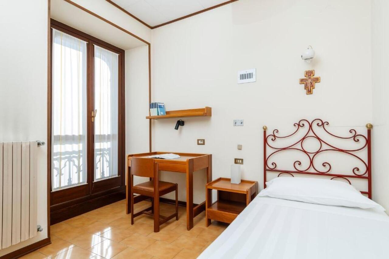 Il Convento Di Villa San Fermo 洛尼戈 外观 照片