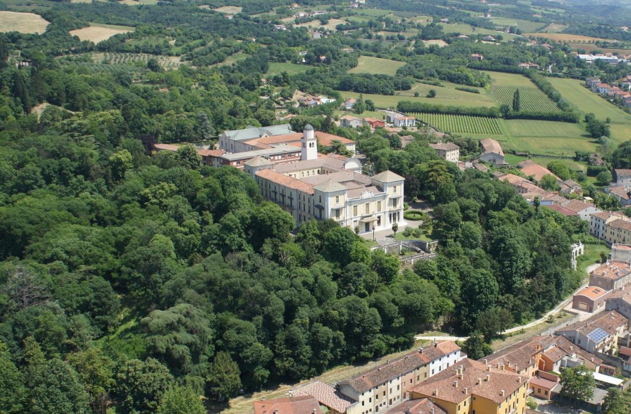 Il Convento Di Villa San Fermo 洛尼戈 外观 照片